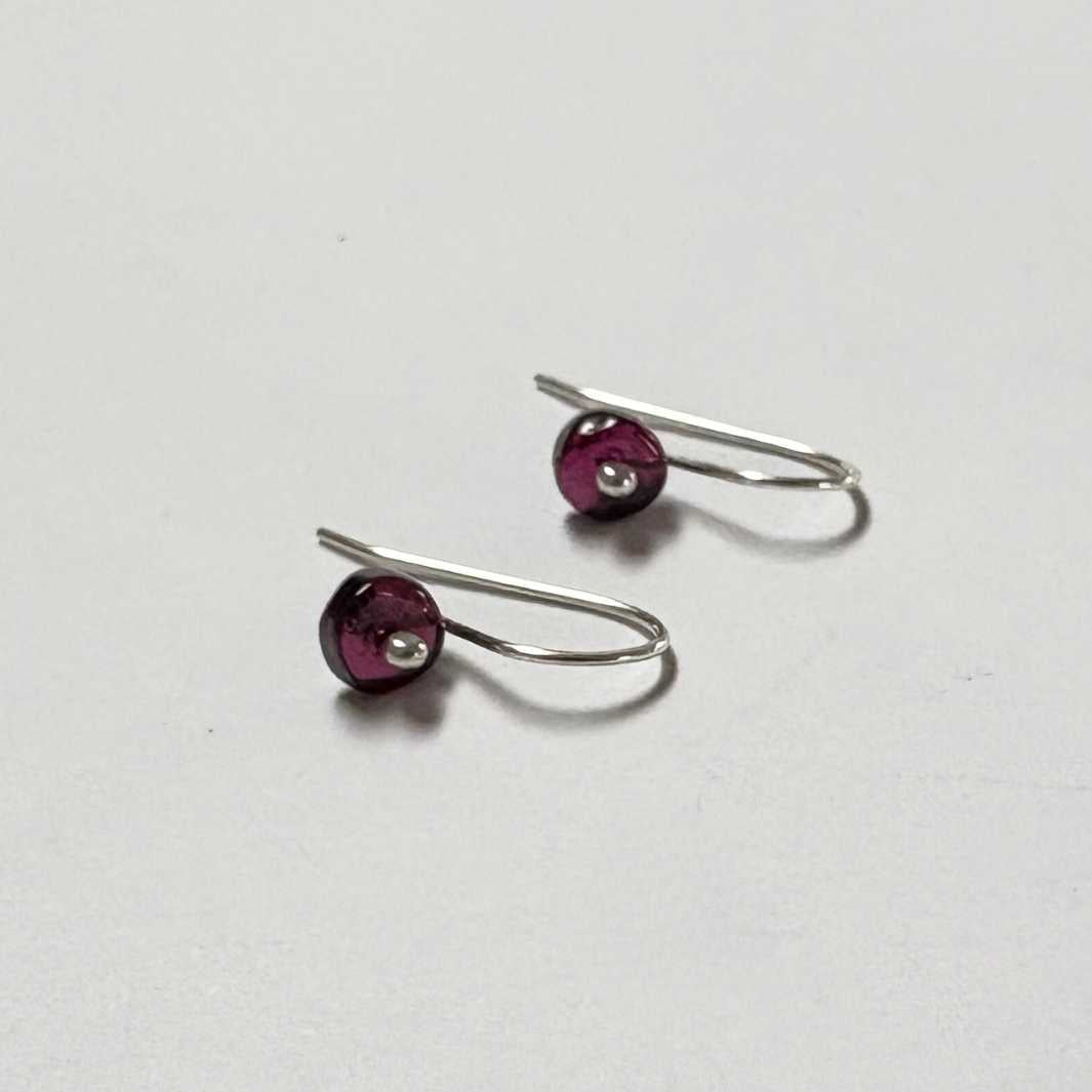 Never the Twain | Stone Hooks | Garnet