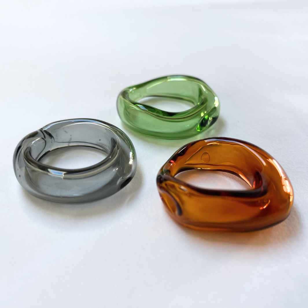 Wearing-Glass-Bubble-Ring-Amber-Green-Smoke