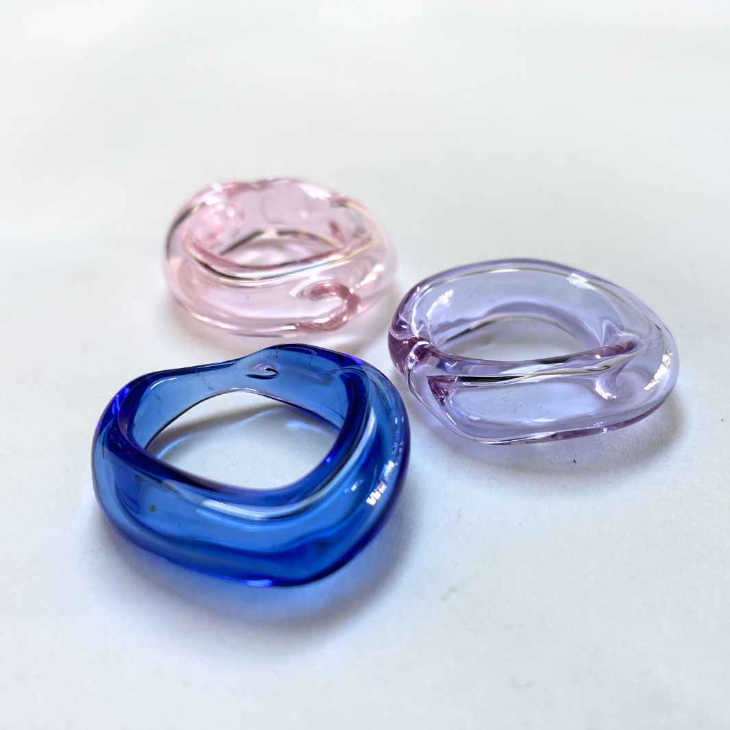 Wearing-Glass-Bubble-Ring-Blue-Pink-Lilac