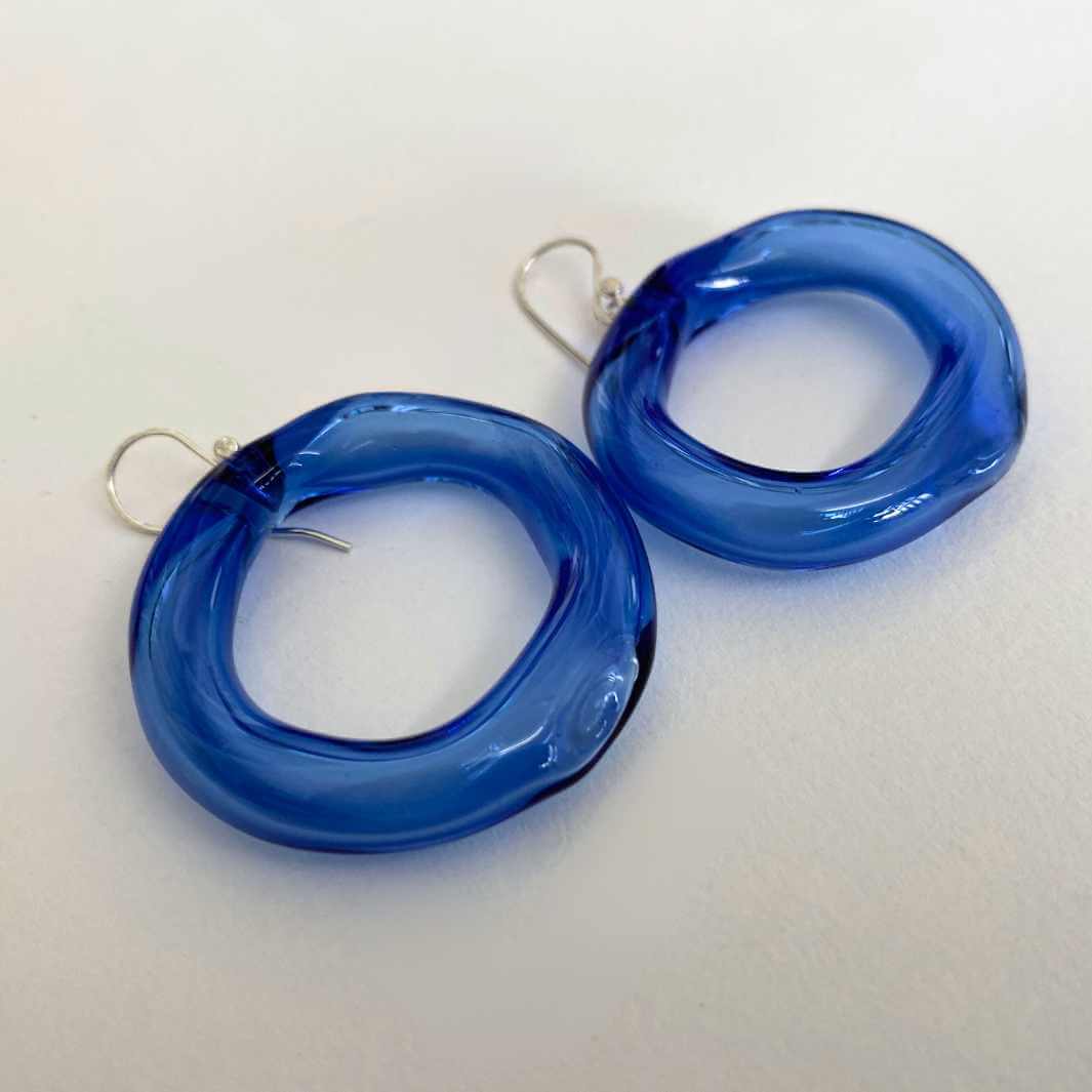 Hollow Loop Earrings | Blue | Wearing Glass
