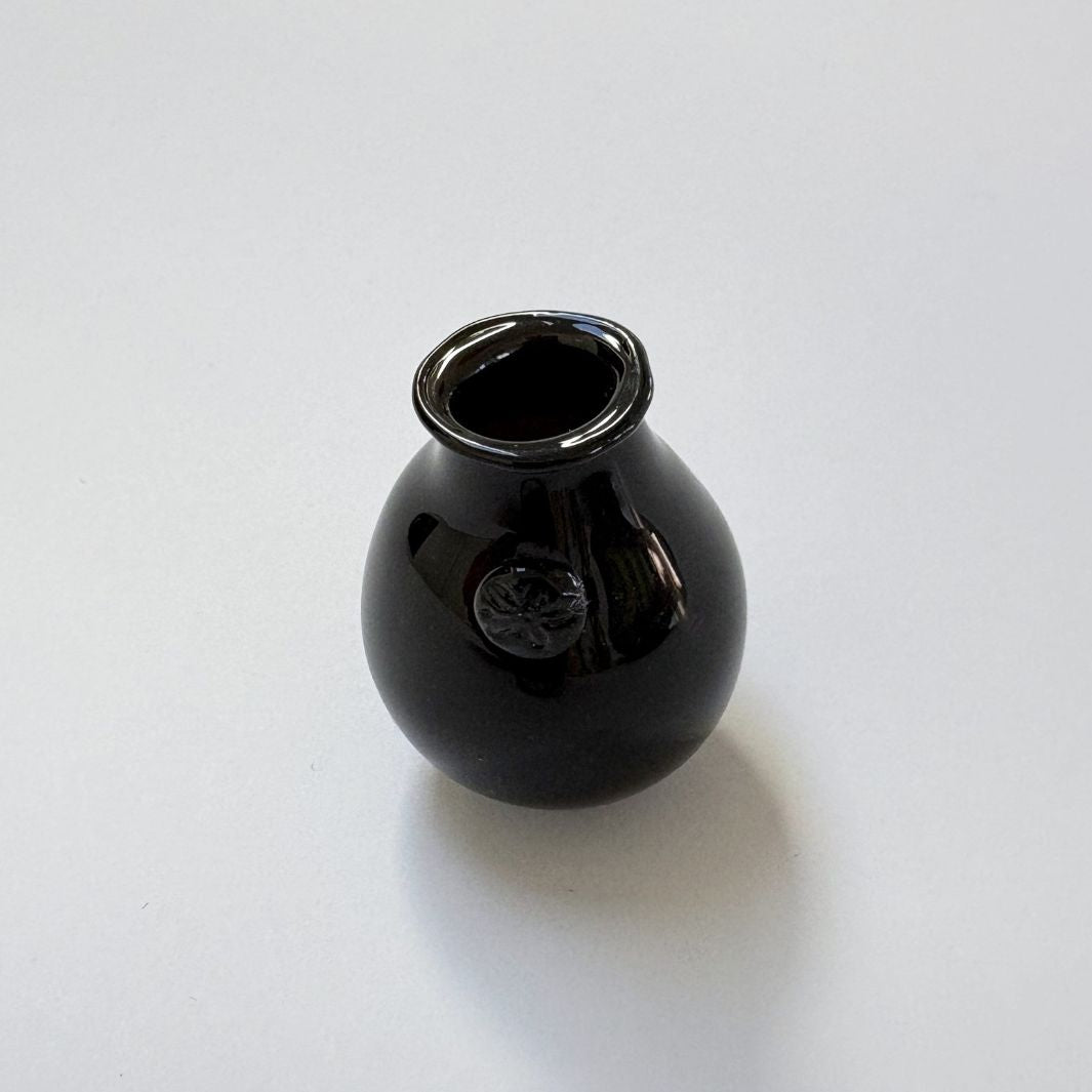 Wearing Glass | Mini Bud Vase