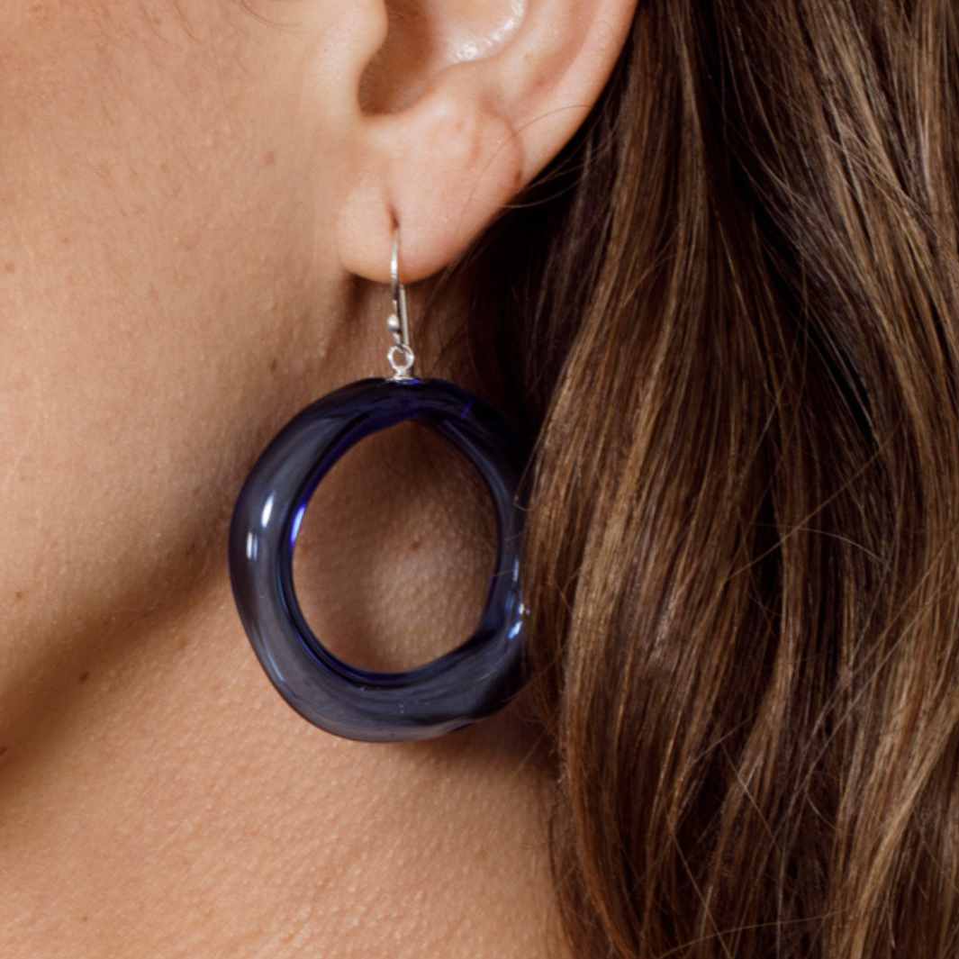 Hollow Loop Earrings | Blue | Wearing Glass