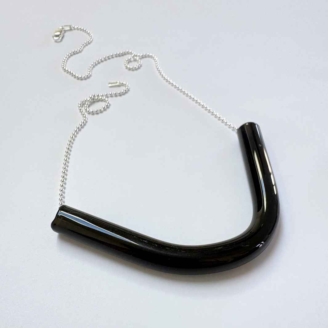 Arc Necklace
