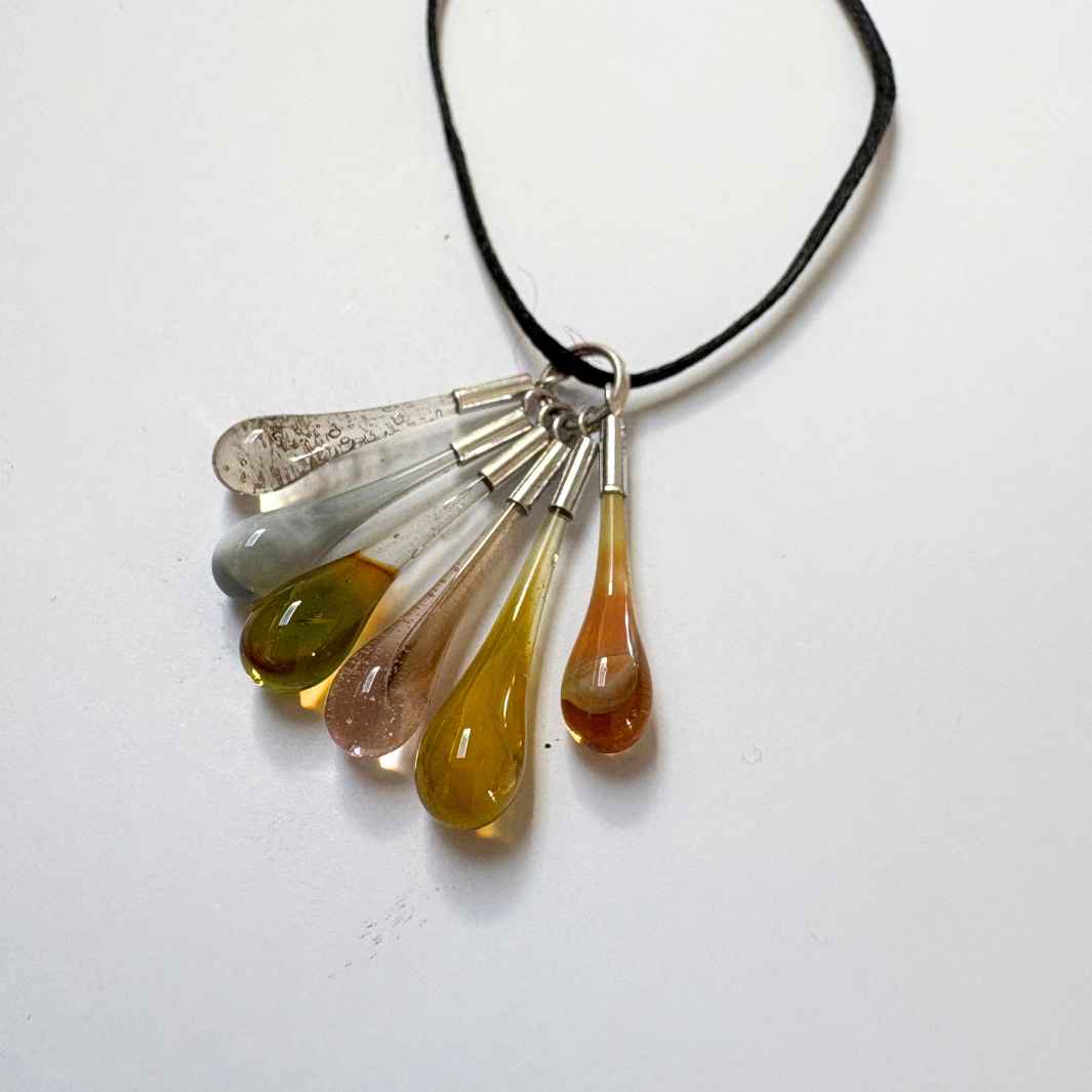 Wearing Glass | Droplet Pendant
