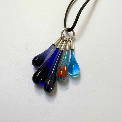 Wearing Glass | Droplet Pendant