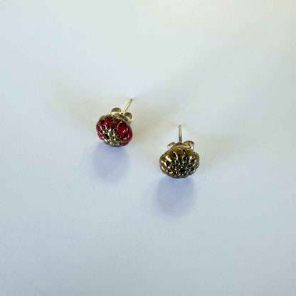 Wearing Glass | Kina Studs