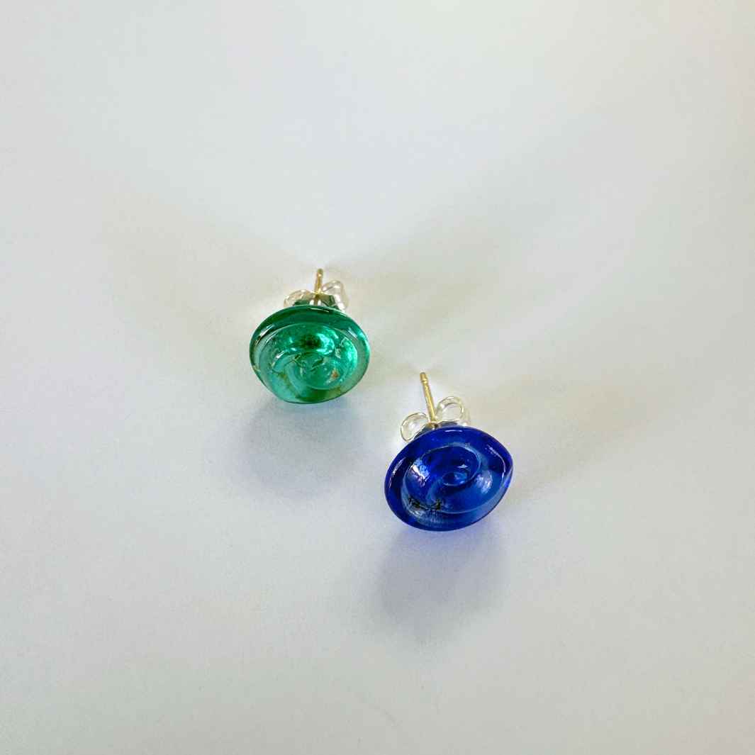 Wearing Glass | Spiral Studs