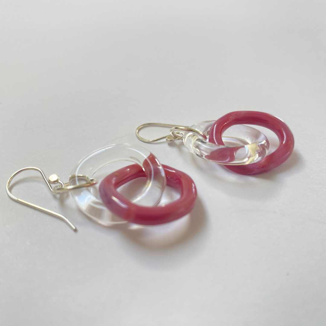Wearing Glass | Link Earrings | Pink