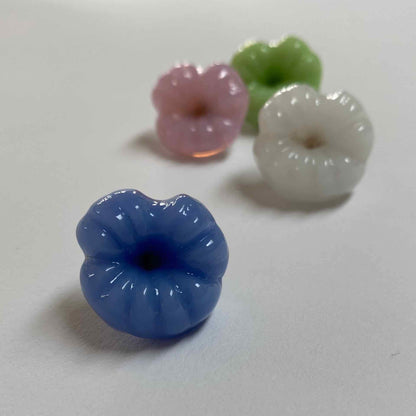 Handcrafted kisses in candy coloured glass - Wearing Glass